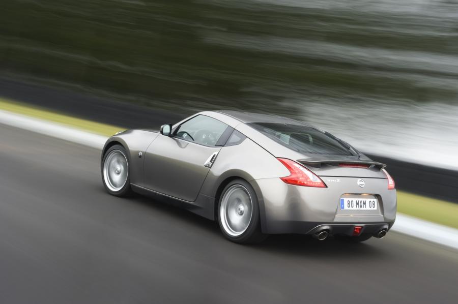  Nissan 370Z 2009 года  (фото 22 из 192)